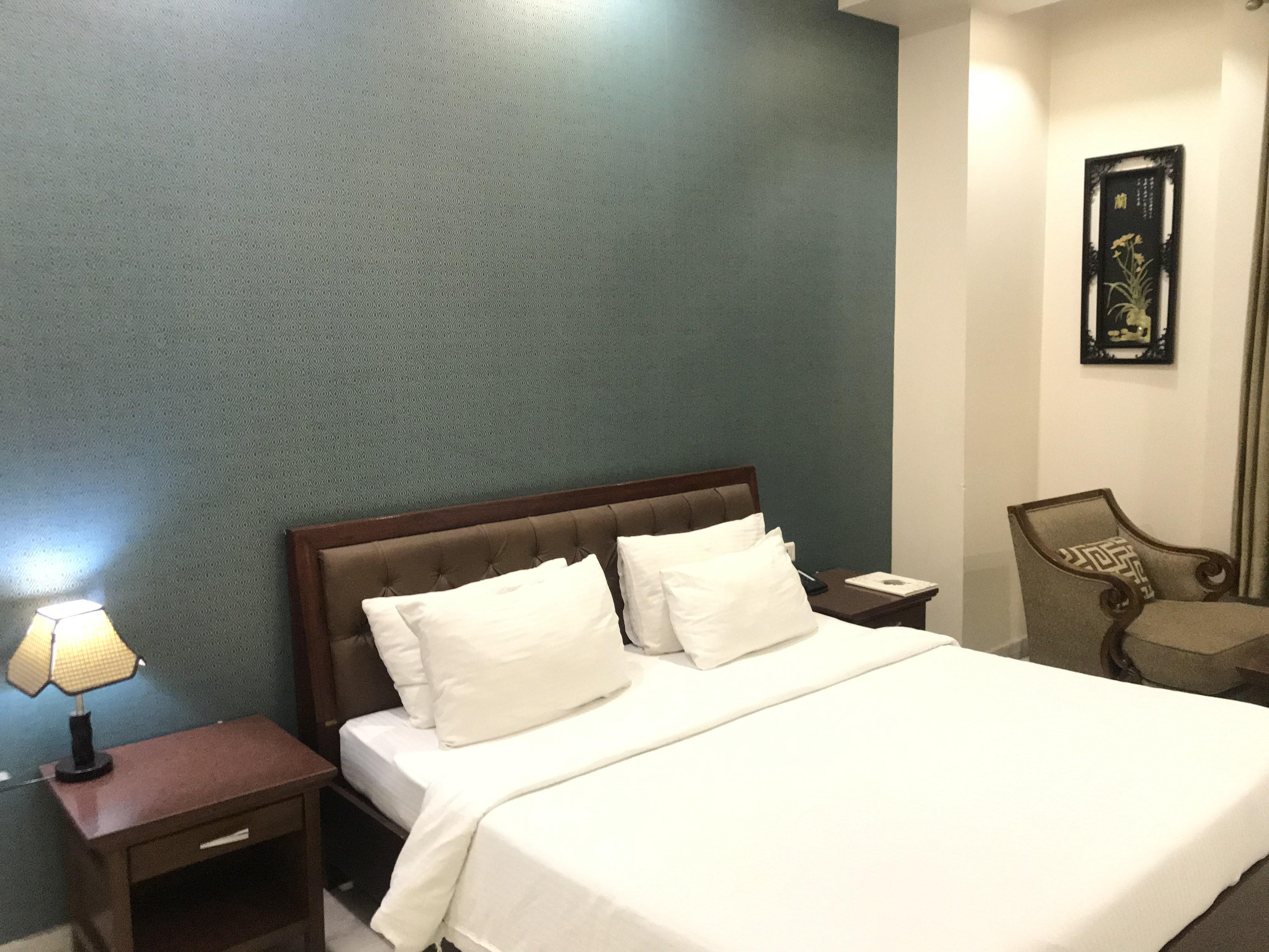 Hotel Leela Grande Karnāl Extérieur photo