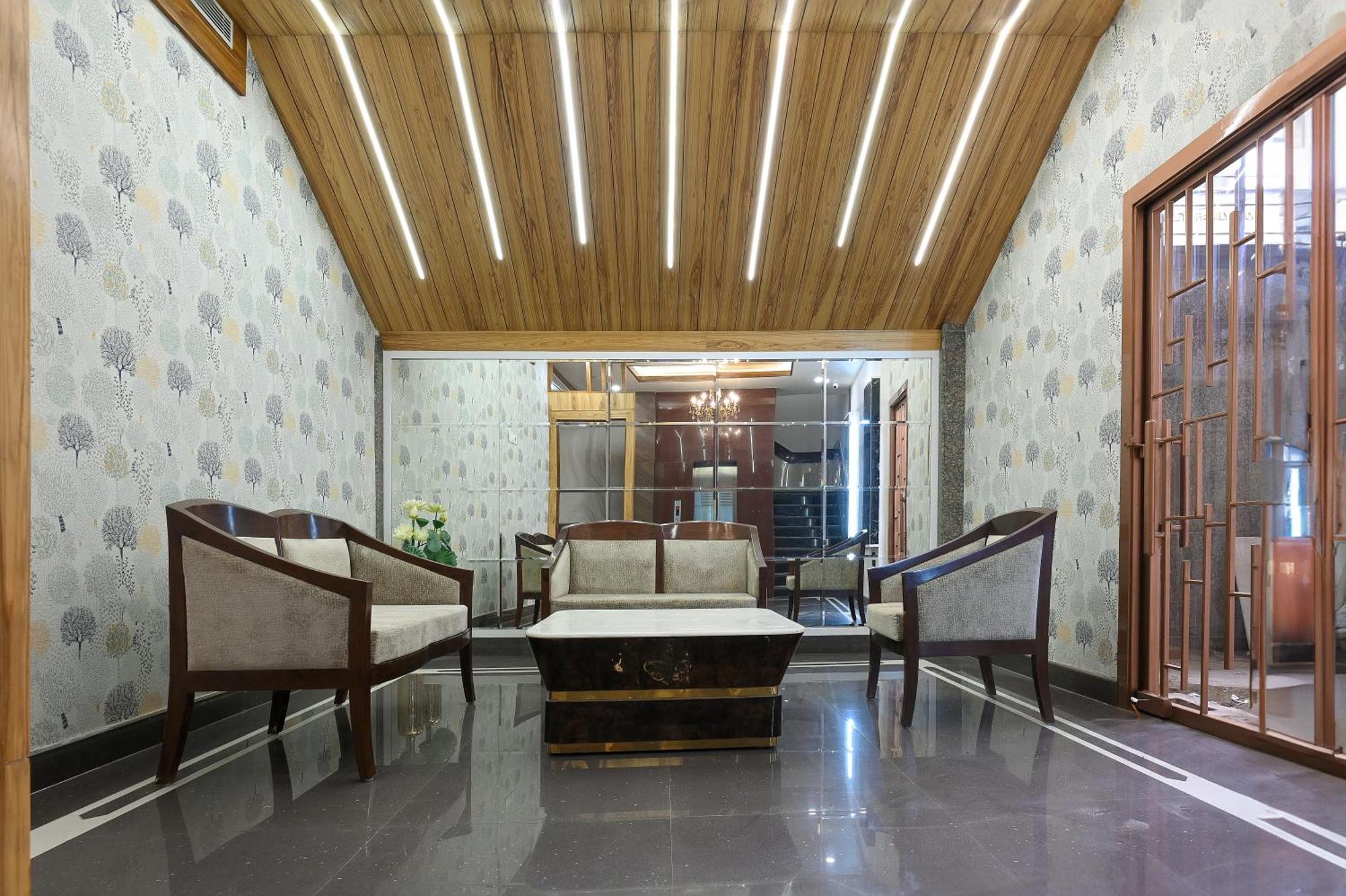 Hotel Leela Grande Karnāl Extérieur photo