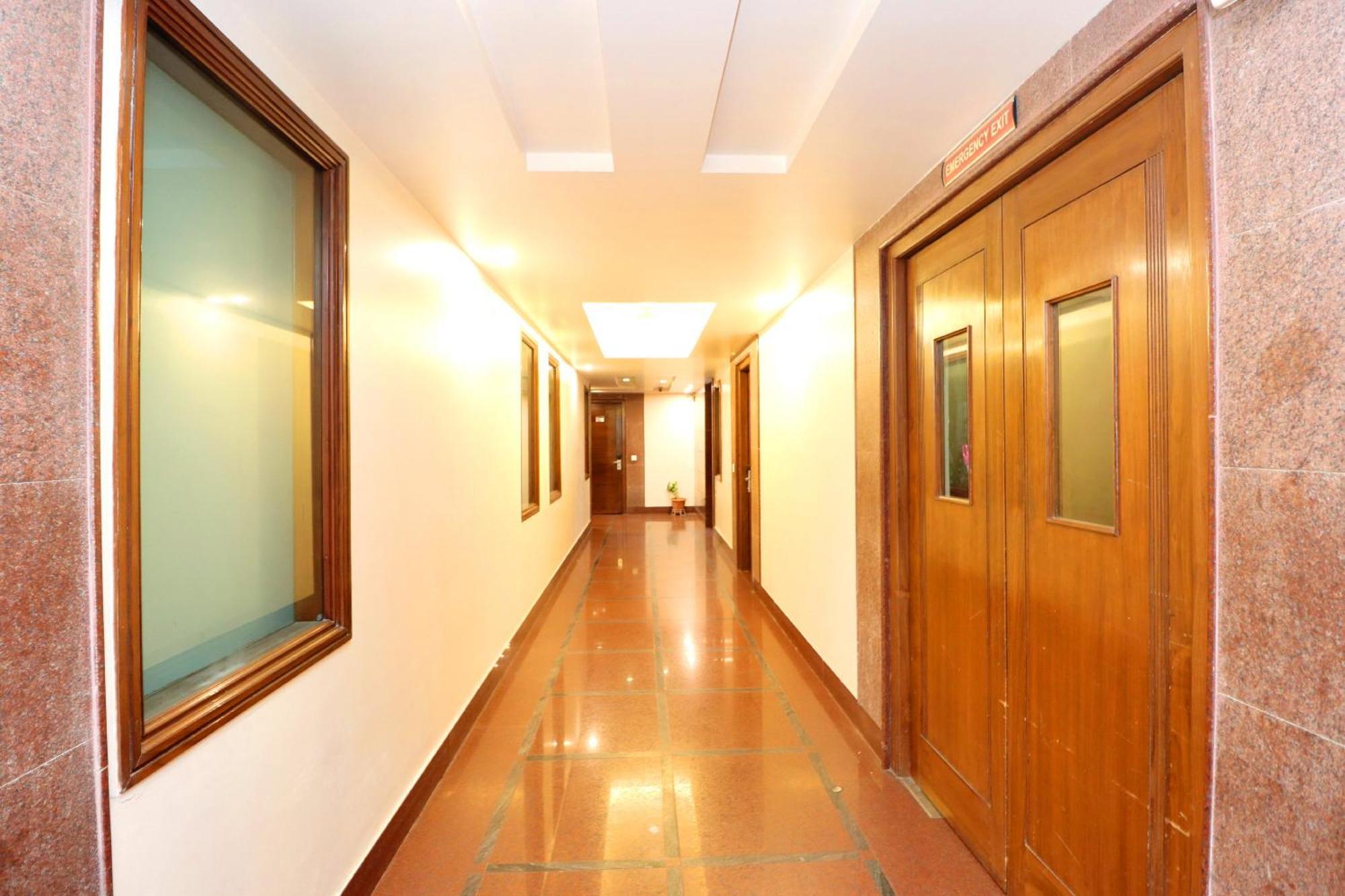 Hotel Leela Grande Karnāl Extérieur photo